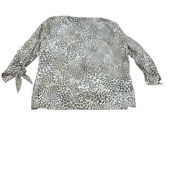 Chicos Leopard Print Button Front Blouse women’s Size 0 US 4/6) neutral new chic - Picture 5 of 12